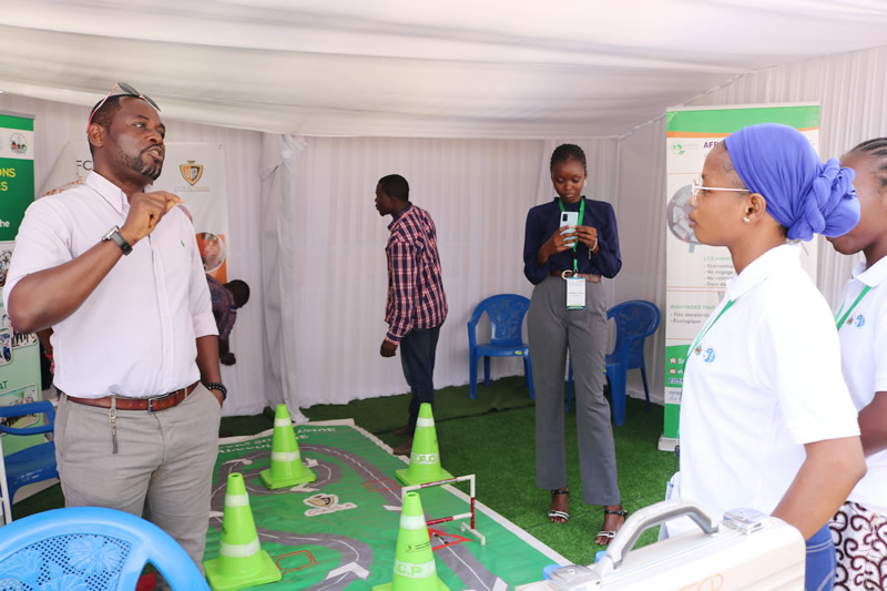 les centres d’Excellence de l’Université de Lomé priment une dizaine d’innovateurs